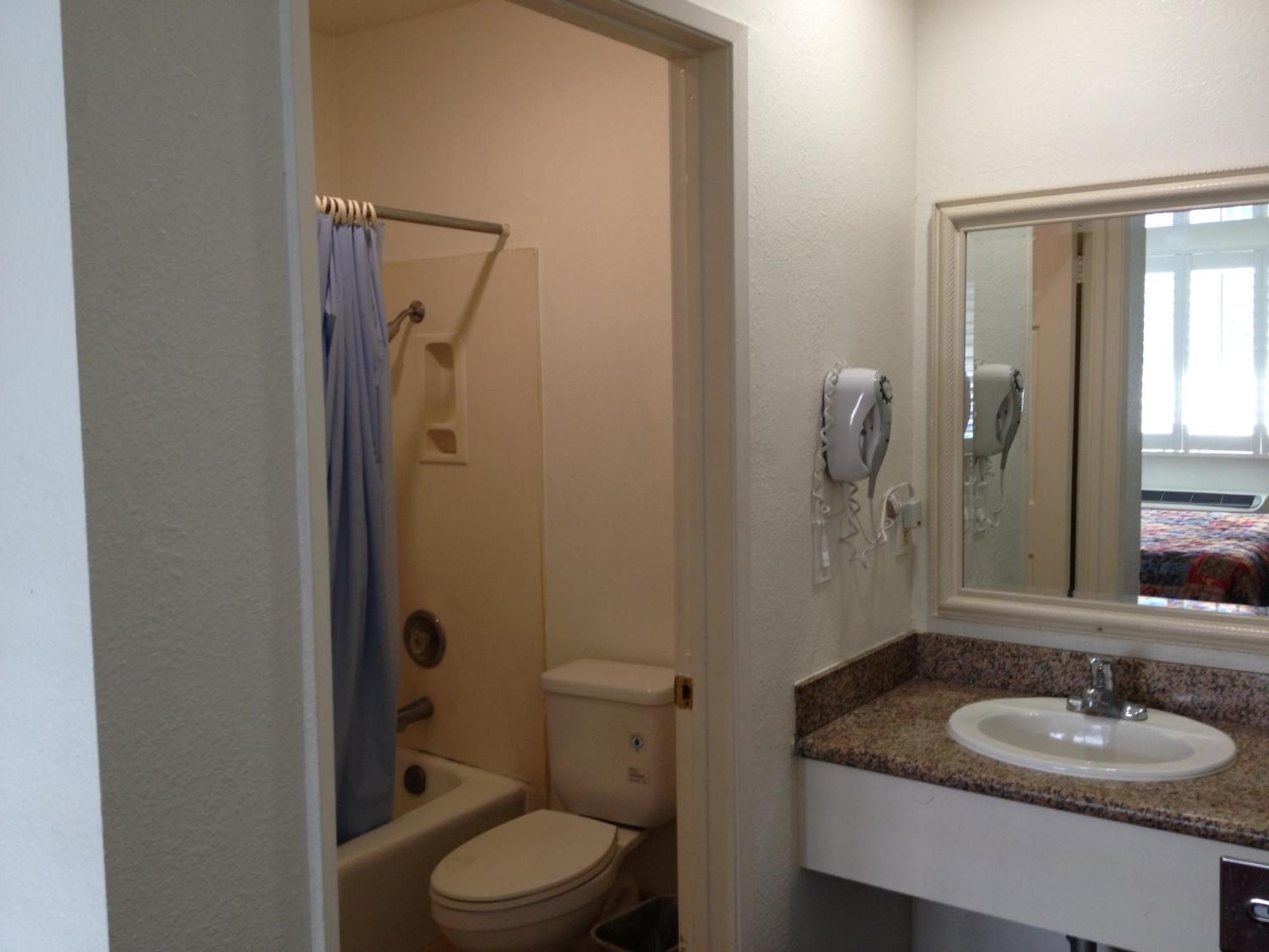 Scottish Inns Long Beach Zewnętrze zdjęcie