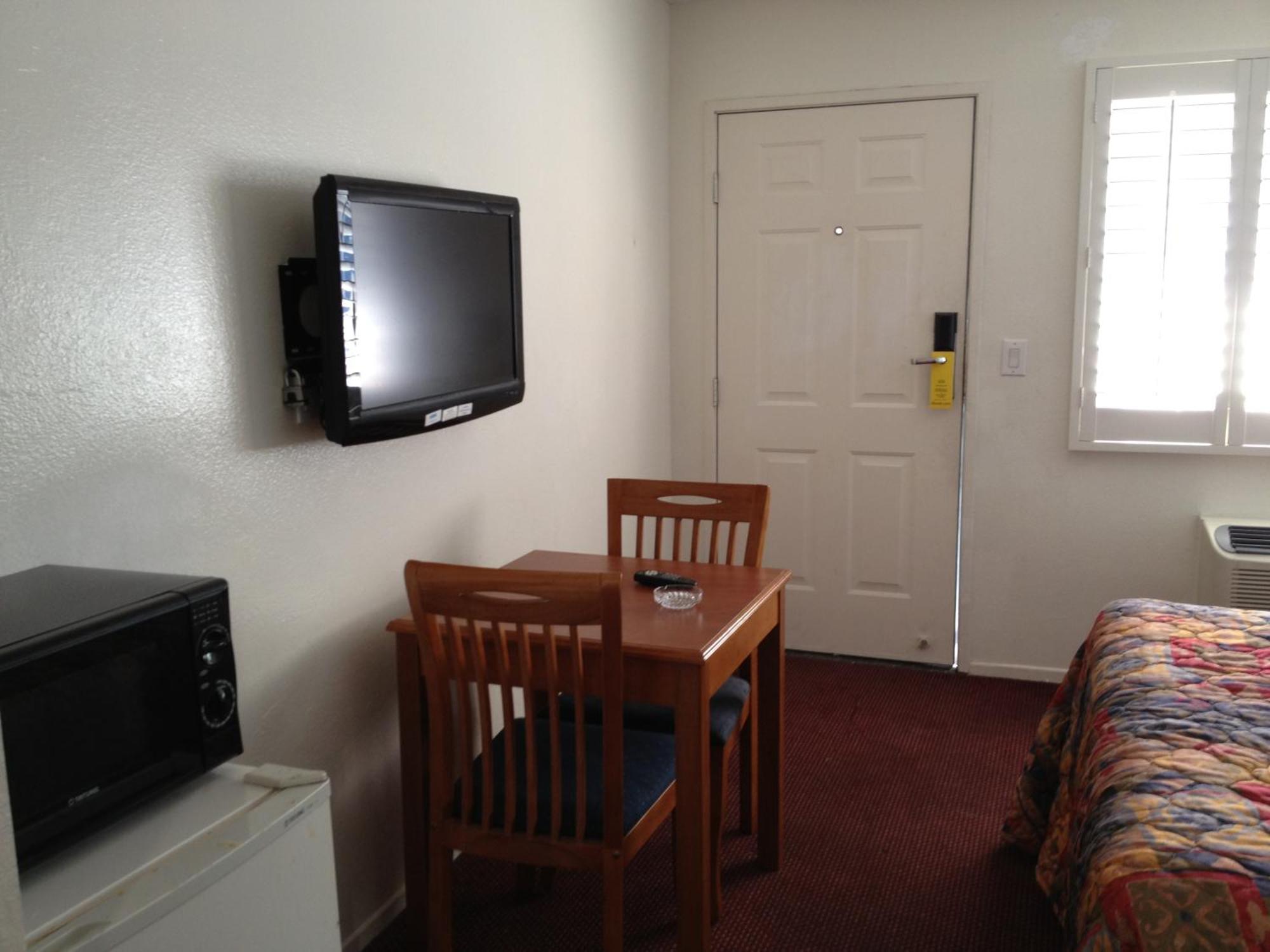 Scottish Inns Long Beach Zewnętrze zdjęcie