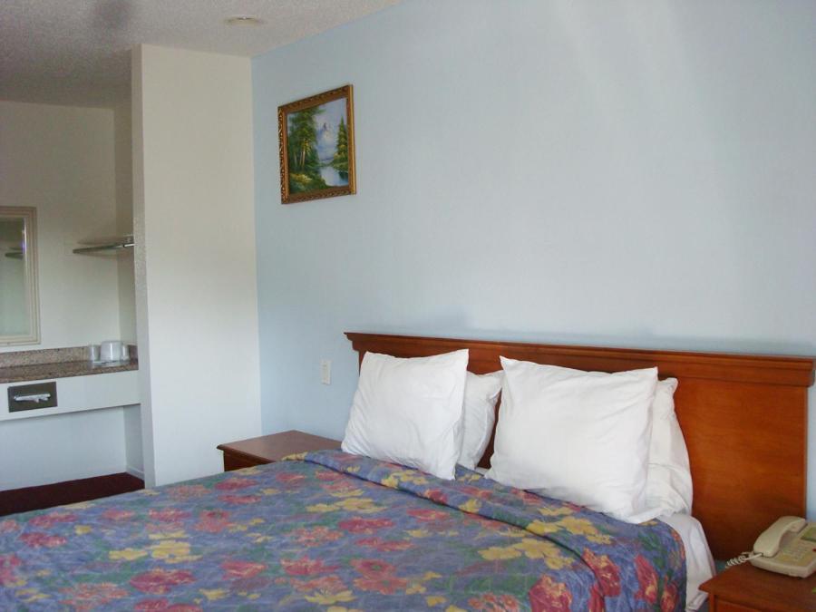 Scottish Inns Long Beach Pokój zdjęcie